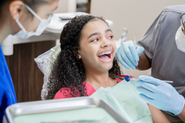 Best Weekend Emergency Dentist in Rossvle, IL